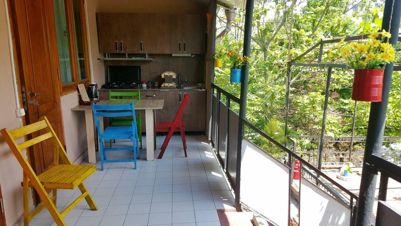 Green House In บาทูมิ ภายนอก รูปภาพ