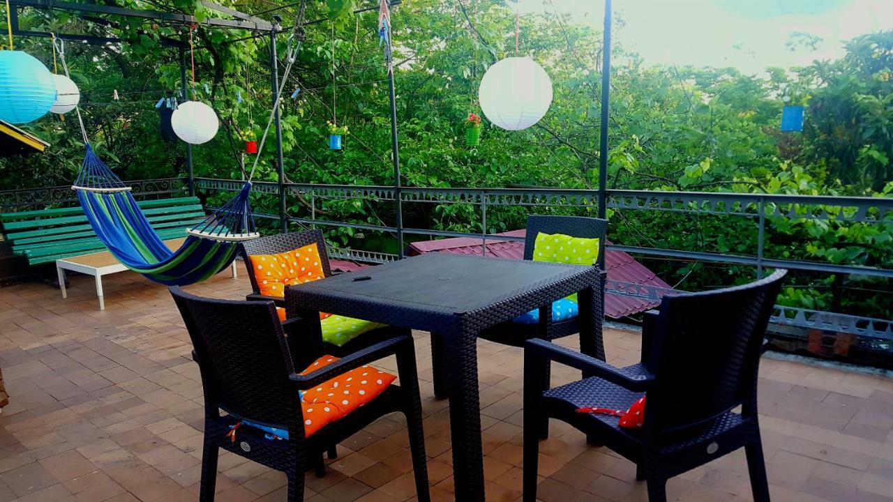 Green House In บาทูมิ ภายนอก รูปภาพ
